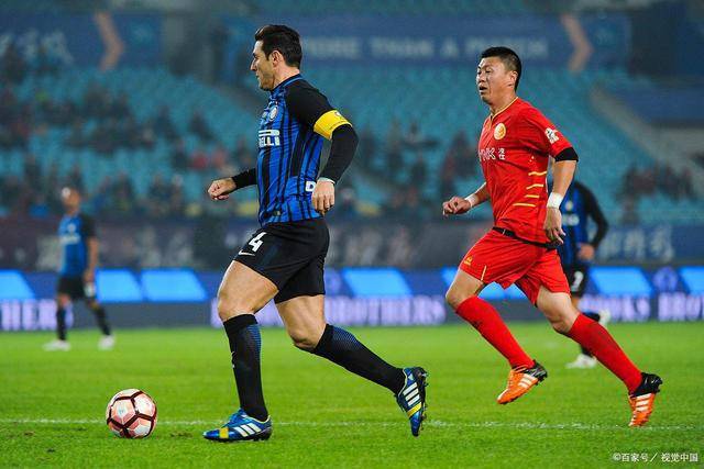 知名女演员因经典角色再度走红，网友热议背后的情感